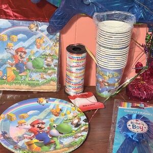Super Mario Party Supplies Set - Multicolor